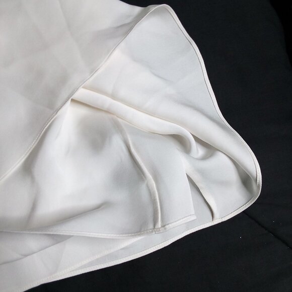NWT Theory Damarill Ivory Modern Ggt Silk Top Sleeveless - Picture 6 of 7